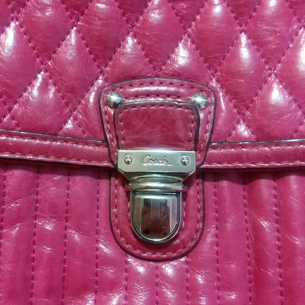 COACH PURSE - Picture 2 of 3